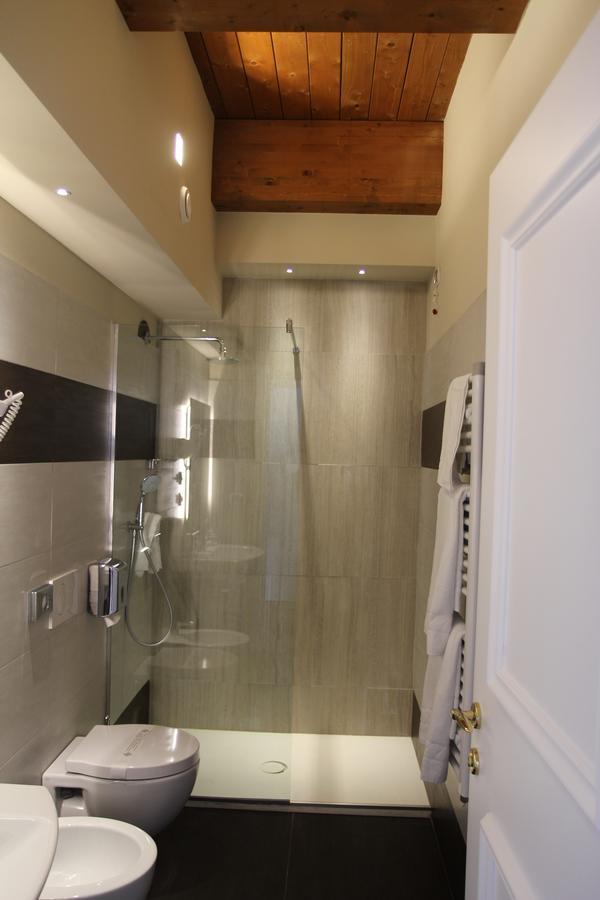 Suites & Apartments Liola' Castrocielo Luaran gambar