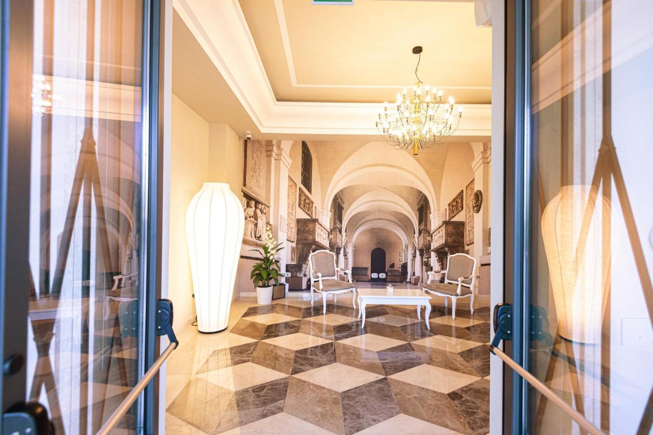 Suites & Apartments Liola' Castrocielo Luaran gambar